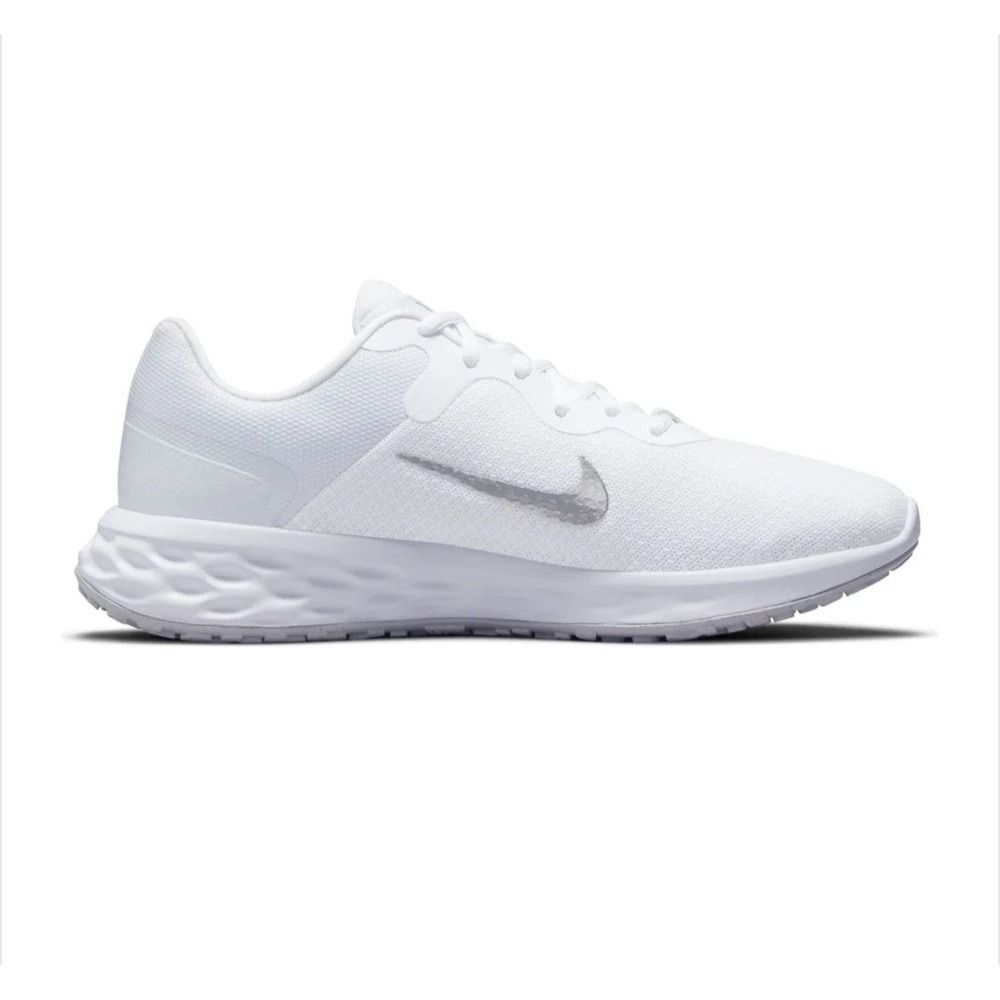 Nike Women's White Athletic Shoes with Silver Swoosh